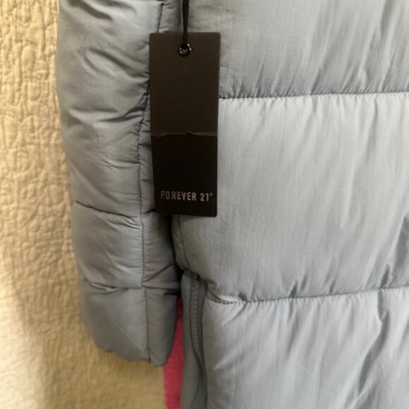 Forever 21 Long Coat Woman's Size  Small - Picture 5 of 8